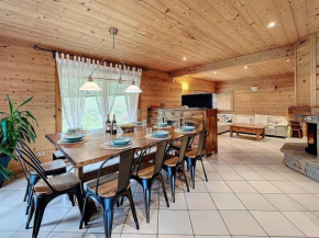 Chalet Savage 170m² près des pistes, Wi-Fi, parking, matériel bébé - FR-1-267-299